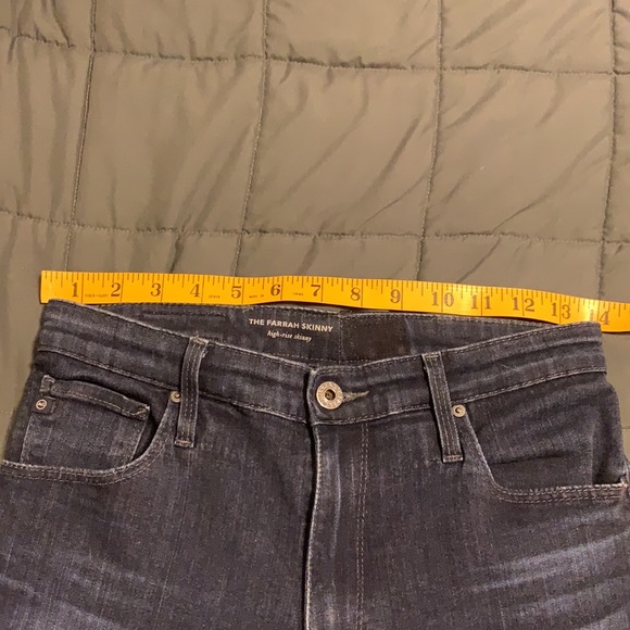 AG jeans, The Farrah Skinny, 26.5 inseam, 28-29, good condition.See measurements - Picture 5 of 8